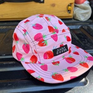 Skida Strawberry Brim Hat